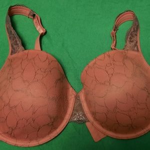 Frederick's of Hollywood Coral 32DDD/F bra